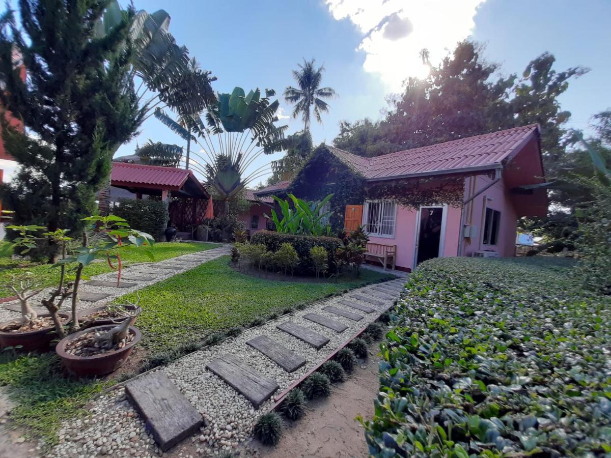 Bed and Breakfast Khuang Na Farmview Mae Chaem Esterno foto