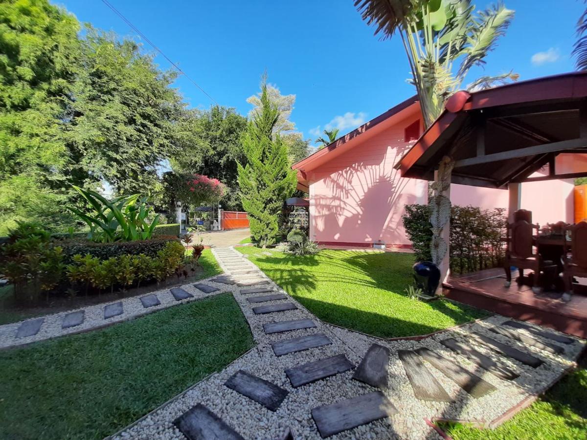 Bed and Breakfast Khuang Na Farmview Mae Chaem Esterno foto