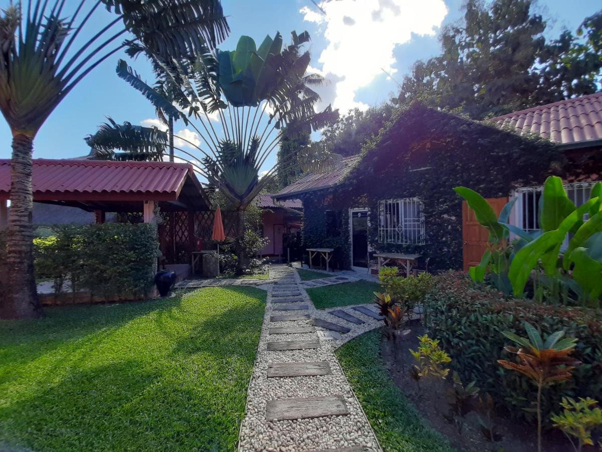 Bed and Breakfast Khuang Na Farmview Mae Chaem Esterno foto