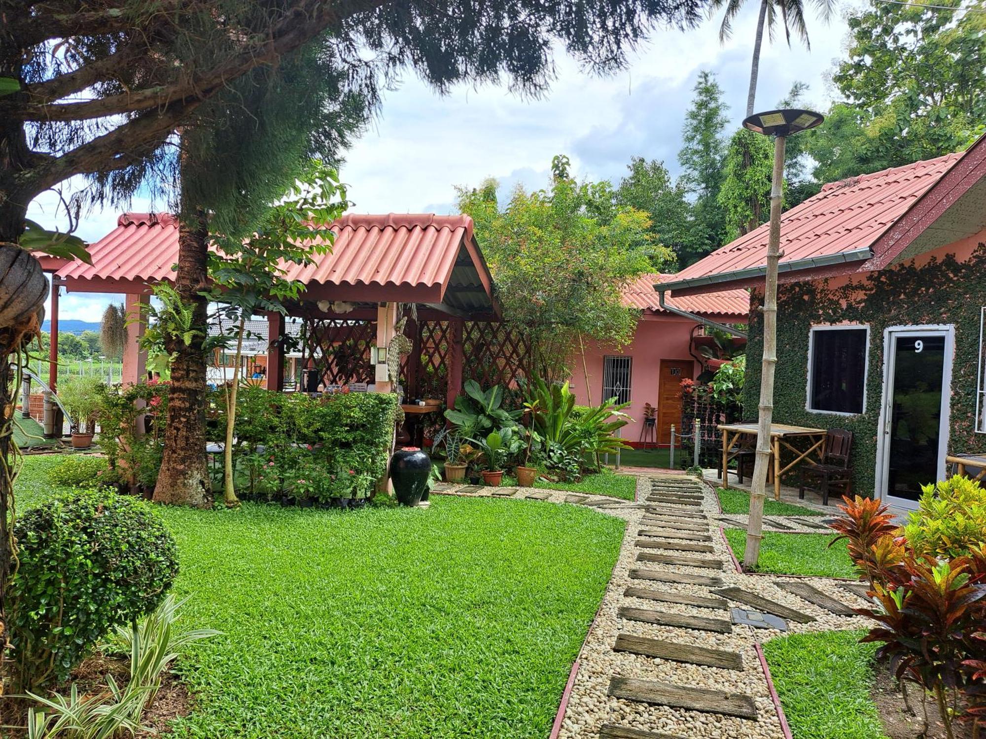 Bed and Breakfast Khuang Na Farmview Mae Chaem Esterno foto